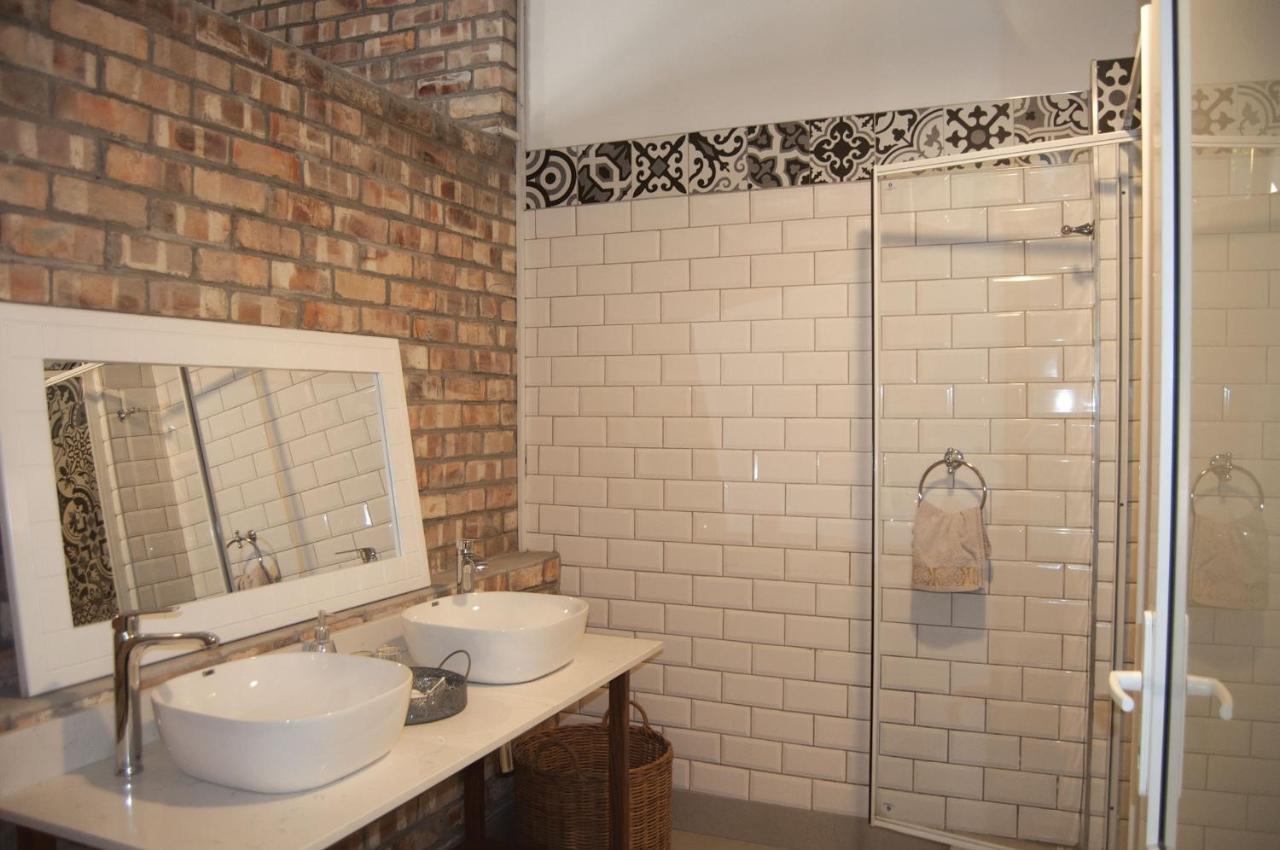 Alte Villa Boutique Hotel Lüderitz Exteriör bild