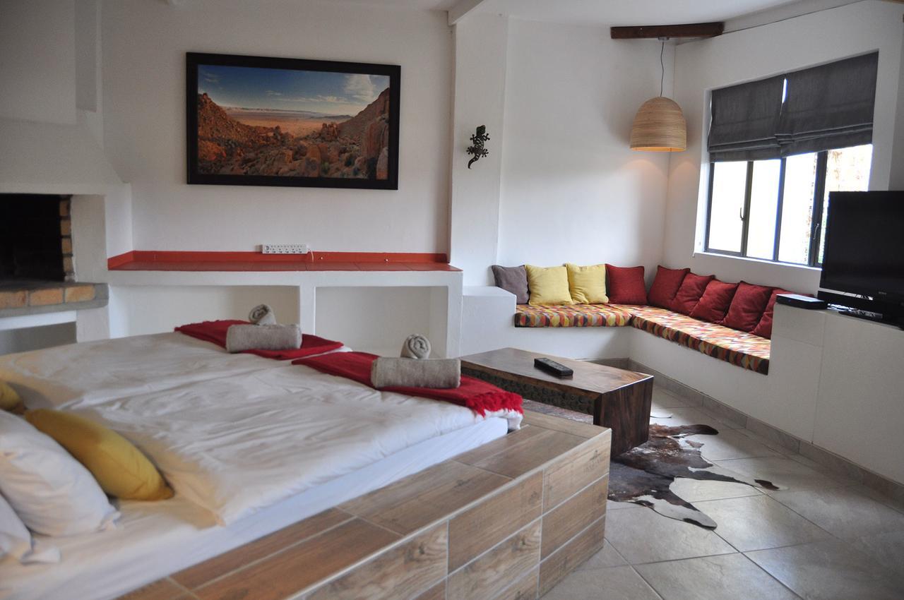 Alte Villa Boutique Hotel Lüderitz Exteriör bild