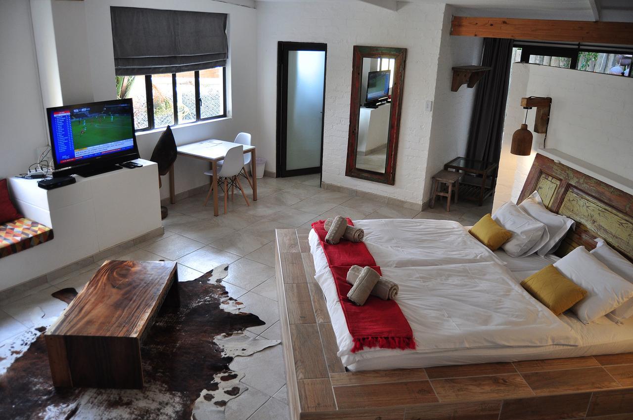 Alte Villa Boutique Hotel Lüderitz Exteriör bild