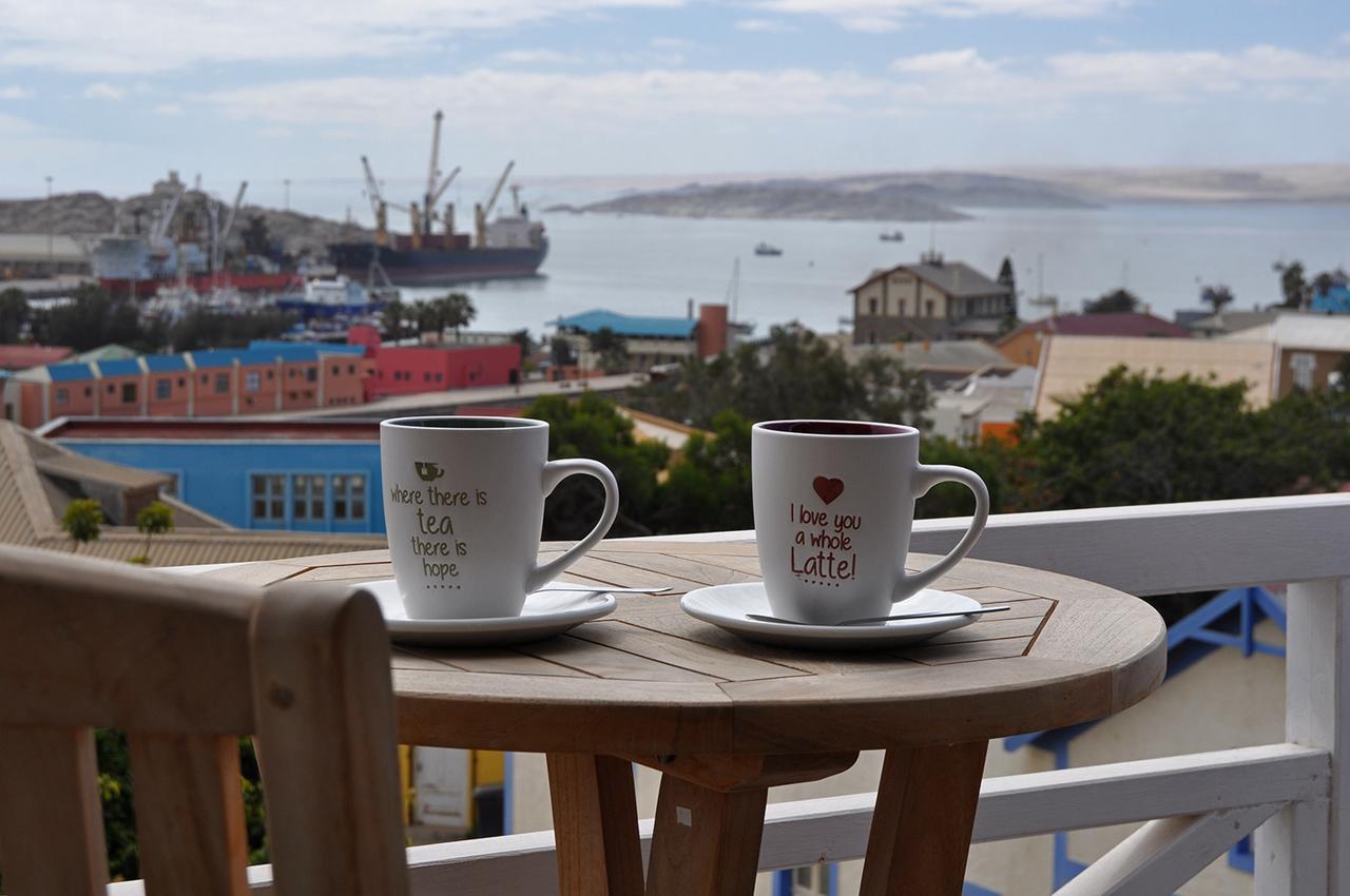 Alte Villa Boutique Hotel Lüderitz Exteriör bild