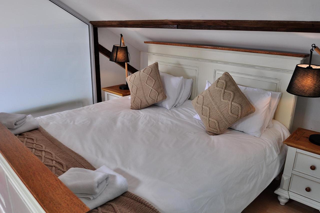 Alte Villa Boutique Hotel Lüderitz Exteriör bild